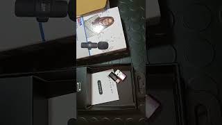 Wireless Microphone Unboxing