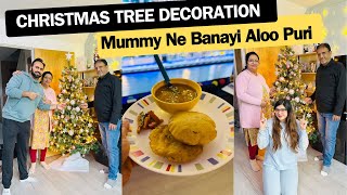 Christmas Decoration And Mummy Ne Banayi Aloo Puri |Indian Youtuber | Life In UK For Indians