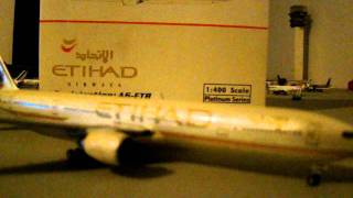 Ethiad Boeing 777-300ER Phoenix Models 1:400 review