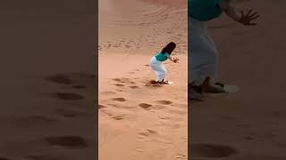 Sandbording dubai nice #dance #sands #dubaiattractions #dubaibeach #dubaidesert #funny