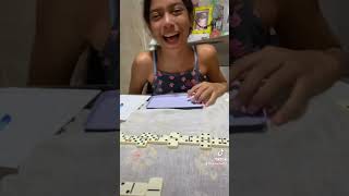 Criança ganha da mãe em jogo😳#viral #crianças #diversão #family #jogos #domino