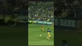 Beardsley screamer!          Everton 3-0 Coventry September 1991 #everton #englishfootball