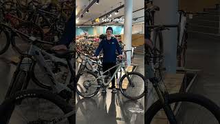 Unser Experte Patrick stellt dir das Mountainbike Fully Stereo One 44 von Cube vor. 🚴🏻‍♂️