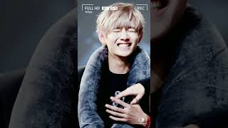 Always be happy like this tae tae 💜