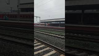 #indianrailways #viralvideo #trendingshorts #youtubeshorts #trainvideo