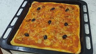 بيتزا بحجم عائلي إقتصادية بنينة سريعة التحضير 🍕 Pizza