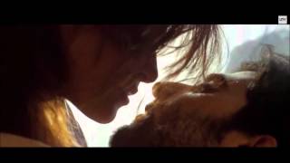 Parvathy Omanakuttan Hot Kiss in Pizza (3D Movie)