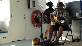 Kona Dinner Cruise Music