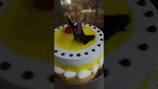 simple pineapple normal design cake 🎂🎂