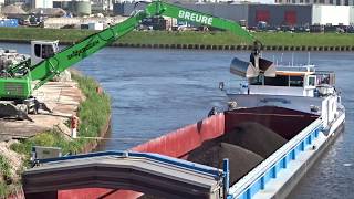 SENNEBOGEN 835E LOADING SHIP