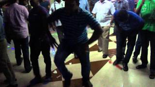 shakthi nagar gang new year 2014 celebration dance @hotel sona's trichy part 2