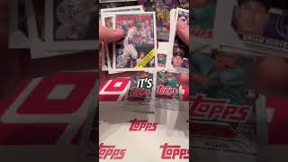 PULLING JROD GOLD IN TOPPS 2023 SERIES ONE #baseballcards