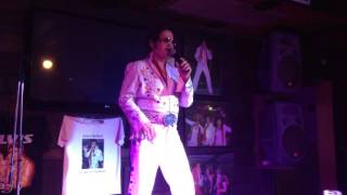 Elvis in Jomtien Beach in Pattaya 2