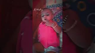 😊cute baby kya kar rahi hai comment mein bataiye👈 #tending #tiktok