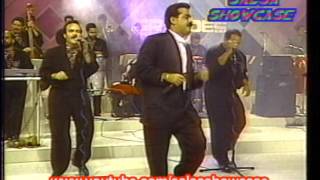 Clasicos De La Musica Tropical # 1 - Gilberto Santa Rosa -  "Cantante de Cartel"