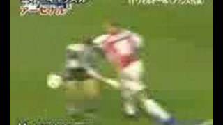 Arsenal-cool goal (Bergkamp)