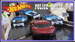 Hot Wheels Police Chase 74