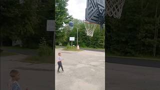 😃🏀 Behind The Back Bucket By Isaac #basketball #trickshot