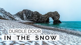 DURDLE DOOR IN THE SNOW | DORSET LANDSCAPE PHOTOGRAPHY | SONY A7II