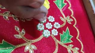 giving outline with thread for pearls flower