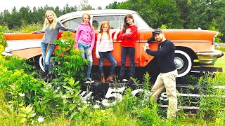 50 YEARS Up on a sign! Rescued by dad and four daughters..