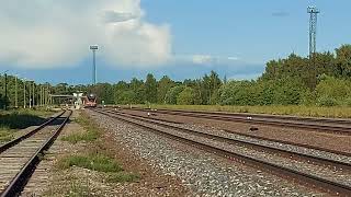 Stadler Flirt DMU 2320 at Jõhvi station/ Штадлер дизель-поезд 2320 на ст. Йыхви