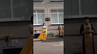 "В небі Журавлі"