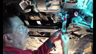 VW Passat 35i Replacing Steering Gear Boots