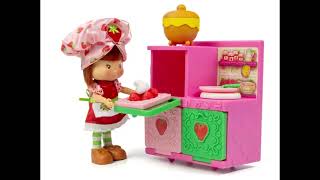 Loyal Subjects - Strawberry Shortcake Ragdoll, Fashion Doll and Strawberry Berry Bake Shoppe Playset