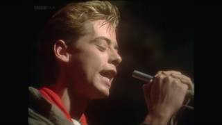 Nick Heyward - "Whistle Down The  Wind"