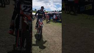 Chad reed at world vets motocross 2023 after his parade lap 🤟