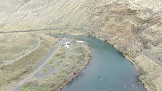 flyover of Mack's canyon on the Deschutes river (oregon)