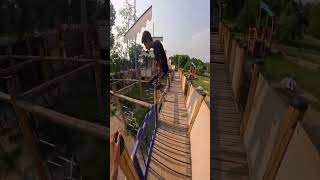 Bela ciao playground parkour chasing pov