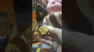 🌈SATISFYING FUN FACTORY GOLD COINS! #asmr #satisfyingsounds #chocolate #shorts