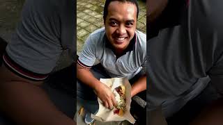 makan di tepi sungai seram