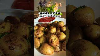 Garlic Butter Baby Potatoes : The Ultimate side dish |Garlic Butter Potatoes 😋 #shorts #shortvideo