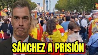 MASIVA MANIFESTACIÓN Contra Pedro Sánchez en Plaza Castilla, Madrid