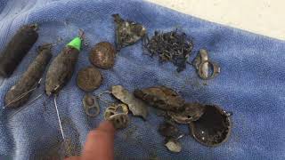 Metal detecting in wet sand in Ireland with to 3030