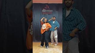 Here is the New hook steps of "Moina kolija" Choreograph by Samsid khan #trending #moinakolija