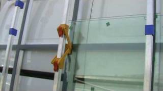 The Glass Racking Company Scissor glass retaining clamp