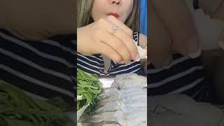 ASMR eating sounds no talking #asmr #mukbang #eatingsounds