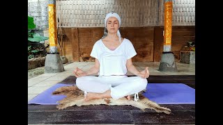 Beginners meditation #3 | Yoga Online | Santhika Retreat Center