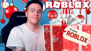 ROBLOX SENT ME A CHRISTMAS GIFT!! *EXCLUSIVE ITEMS*