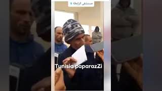 والد أحد #الرضع المتوفين يوجه رسالة للدولة :
الطبة متاعكم قريوهم حاجة اسمها الإنسانية و المعاملة