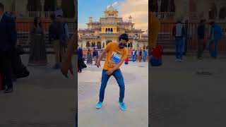 Sanso ki mala p #karanveersingh #dance #viral #shorts #rahatfatehalikhan #us #usa #danceshorts #trp