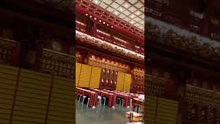 Singapore ‐- Divine Buddha tooth relic temple.