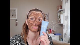 HMMM...trying the Dutch Dirt Mask from April's Ipsy+ bag on Misty's Mask Monday