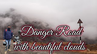 Nathula Pass danger road (14140 feet ) with beautiful cloud #Shorts #nathula #sikkim