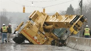 Amazing Heavy Equipment Excavator Fails & Win Skill | Dangerous Excavator Operator Skills