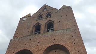 Cloches église St-Etienne de Baziège (31) - Sonnerie du Glas (extrait)